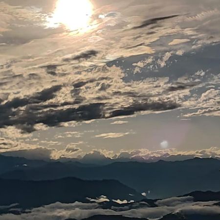 Hotel Himalayan Glacier นาการ์ก็อต ภายนอก รูปภาพ
